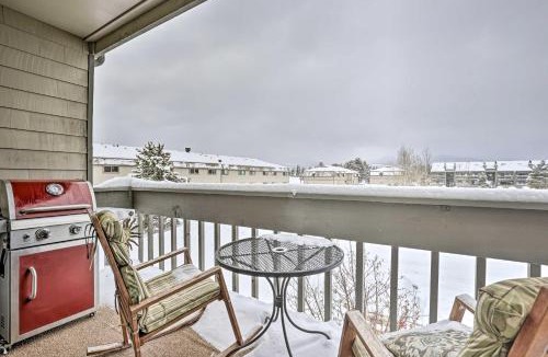 Fraser Apartment | Cozy Fraser Condo with Balcony Walk to Ski Shuttle!