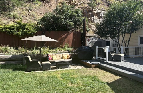 Idaho Springs House | Cozy home - Idaho Springs west of Denver walking distance to historic downtown.