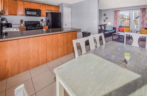 High Point House | Cozy Home Retreat Two King Beds Smart TV's Yard and great location to all things