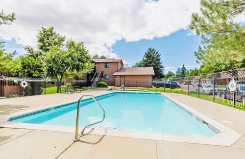 West Westminster Condo | Cozy Modern Condo, Access to Lake & Mountains, AC, Fireplace, WiFi