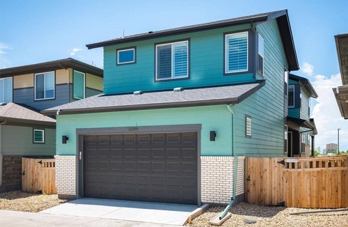 Aurora House | Cozy New Build Home in Aurora!