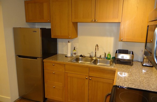 Congress Park Apartment | Cozy Private 1-Bedroom Apartment near City Park, Denver