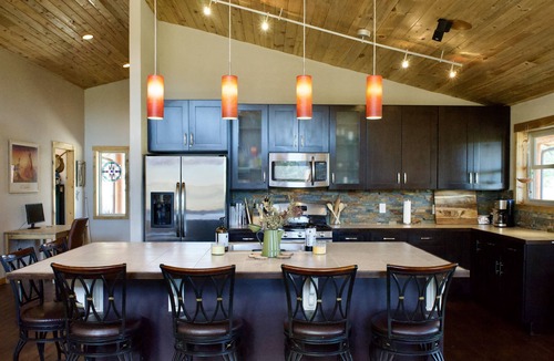 Park County Cabin | Cozy & Private Cabin on 35 Acres with Pond
