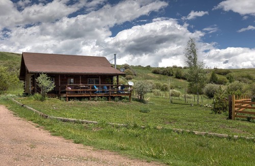 Burns House | Cozy Ranch Cabin just outside Yampa -monthly stays