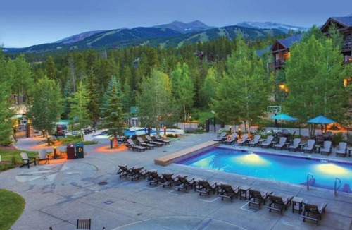Four O'Clock Condo | Cozy Ski-in Ski-out 2-bedroom condo in beautiful Breckenridge