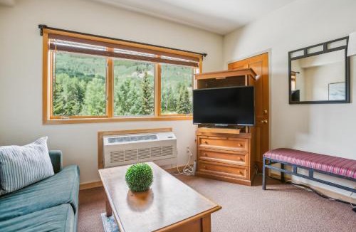Mountain House Apartment | Cozy Ski-In Ski-Out Condo with Heated Pool