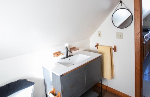 Northwest Harwinton Apartment | Cozy Tiny Haus Apt