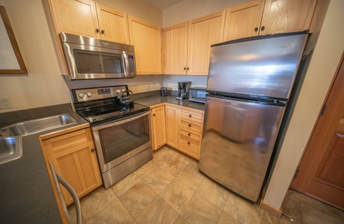 River Run Condo | Cozy, Walk to Gondola, Dining, and Shops