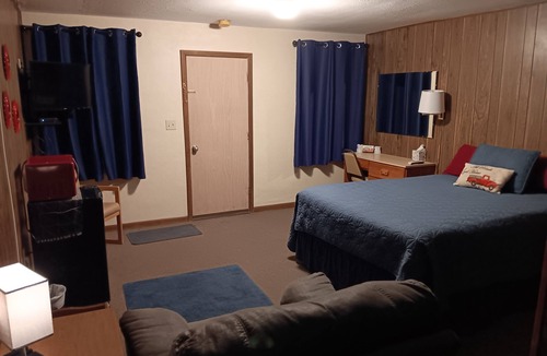 Springfield Hotel | Crawford Motel
