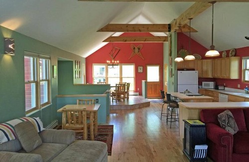 Crested Butte House | Crazy Horse! Quiet dead-end street & perfect for pets. Private HOT TUB!