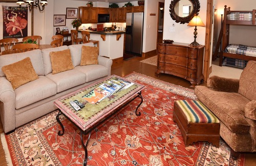 Beaver Creek Condo | CRBC Best location, Ski In/out, Center of BC Village, Walk to Ski School & Shops