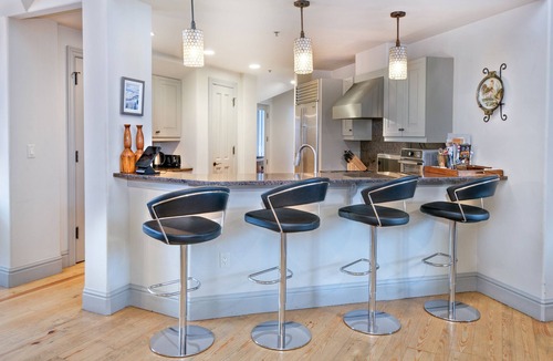 Beaver Creek Condo | CRBC - Luxe Penthouse, Ski in/out, Best Location, Walk to Ski School, Shops