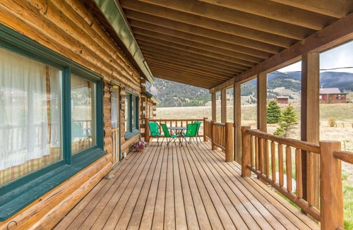 Creede Cabin | Creede Cabin - Dogs Welcome - Amazing Views - Large Deck