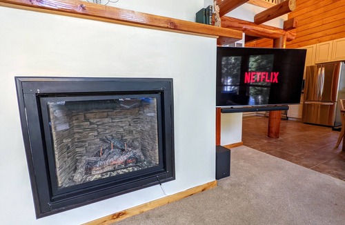 Downieville-Lawson-Dumont Cabin | Creek & Log Cabin near I-70, Sauna in the Forest