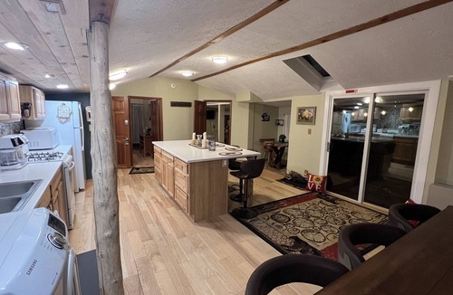 Nederland Cabin | Creekside Nederland Cabin.