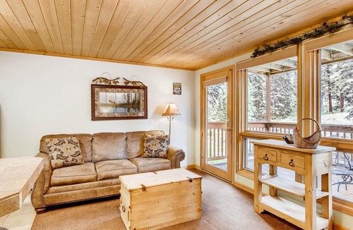 Fall River Estates Condo | Creekside Suites 13
