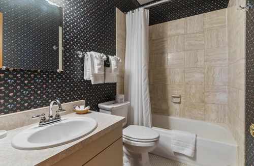 Cripple Creek Hotel | Cripple Creek Hospitality House & Travel Park