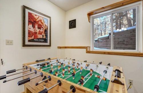 Florissant House | Crystal Retreat Cabin - Hot Tub BBQ Eco Escape