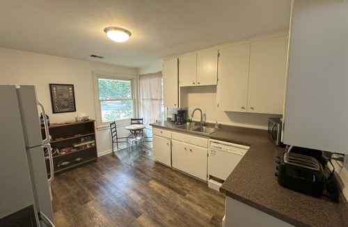 Old Town West House | CSU Hideaway on Myrtle St. – Walk to Campus & Old Town
