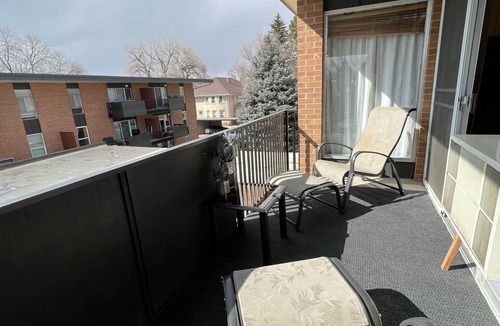 University Park Condo | CSU/Old Town steps away. Indoor Pool! Full reno Jan 2025!