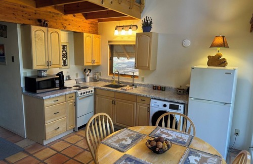 Vallecito House | Cute Cabin in the pines 3 minutes from lake a walk to the river and beautiful drive to Durango