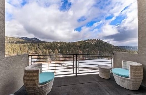 Morrison House | Dandy’s Ranch.nDream Mountain Home!