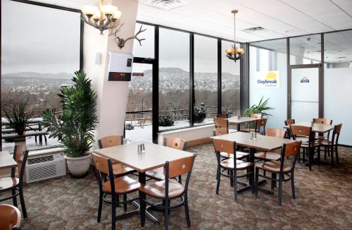 Trinidad Hotel | Days Inn & Suites by Wyndham Trinidad