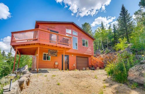 Indian Mountain House | Deck and Views Pet-Friendly Cabin in Jefferson!