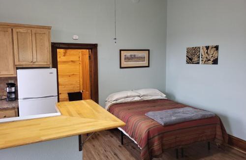 Del Norte Apartment | Del Norte Colorado Stone Quarry Studio Apt