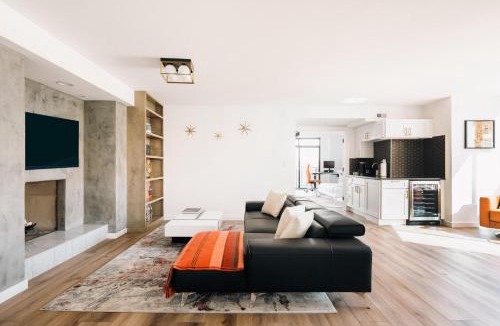 LoDo House | Deluxe Larimer Square Retreat - Walk Everywhere!