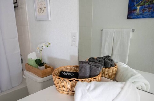 North Westminster House | Denver Boulder Triangle Bliss:3BR Getaway