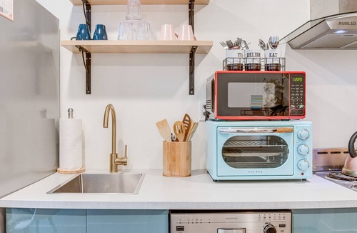 Capitol Hill Apartment | Denver Tiny House: Walk to Cafes, Bars, Eateries!