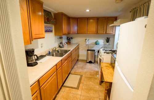 Edgewater House | Denver’s only seven bedroom rental