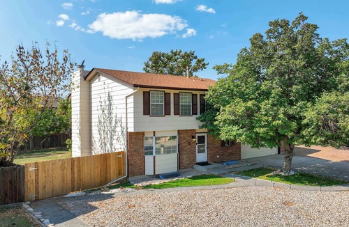 Southeast Colorado Springs House | Destination Dover | Trails/Parks | Home in Suburbs