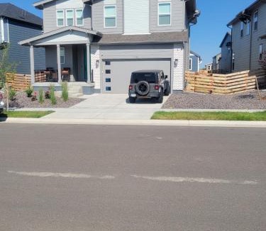 Commerce City Villa | DIA Easy Rest and Stay