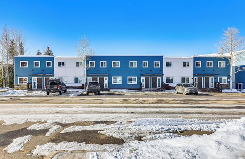 Dillon Condo | Dillon Reservoir On-Site: Central & Scenic Condo!