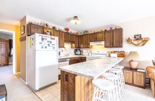 Dillon Apartment | Dillon Valley East 301Q
