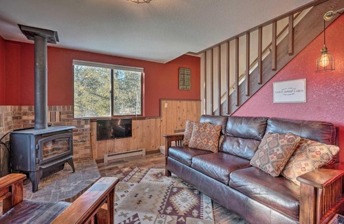 Rainbow Valley House | Divide Cabin in the Heart of Colorful Colorado!
