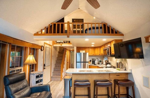 The Highlands Ski Chalet | Dog-Friendly Cabin near Breckenridge Gondola, hiking, bike trails.