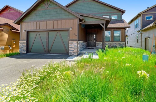 Grand Elk Ranch House | Dog-friendly Home with Fireplace & Deck - Near Skiing, Golf, & National Parks