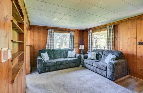 Cascade House | Dog Friendly Cabin with Yard and Mtn Views in Cascade