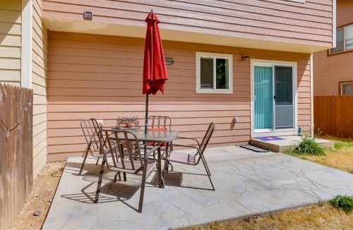 Lewis House | Dolores Townhome with Mountain Views Near River!