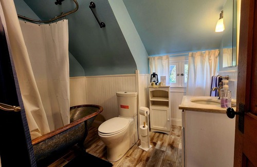 Northside Bed & Breakfast | Downen House Bed & Breakfast