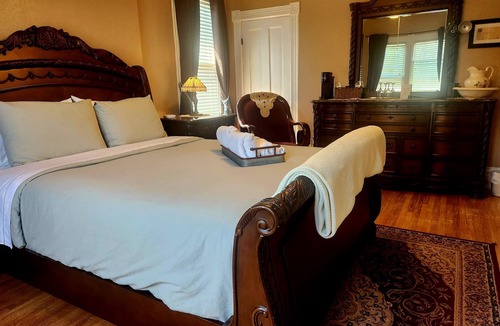 Northside Bed & Breakfast | Downen House Bed & Breakfast