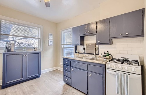 Capitol Hill Apartment | Downing by Modern Midstay/3Blks to Cheesman! #D4