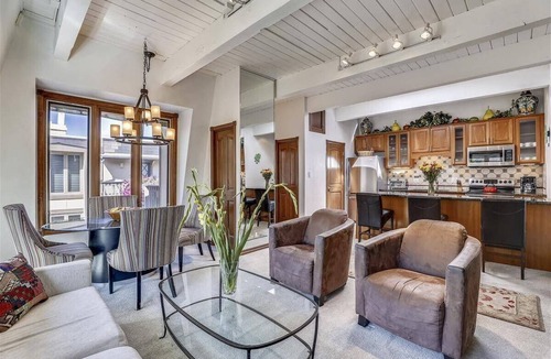 Aspen Condo | Downtown Aspen 2BR w/heated pool and hot tub - Steps from lifts!