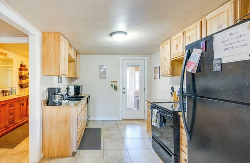 Del Norte House | Downtown Del Norte Home Near Hiking & Fishing!