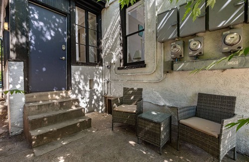 Uptown House | Downtown Denver ❂Capitol Hill Beachy Getaway ❂94 Walk Score ❂King Bed