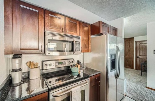 LoDo Apartment | Downtown Denver Furnished 1 BDR w/Rooftop Pool