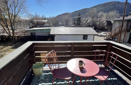 Historic Downtown Durango House | Downtown Durango Studio - 2 blocks from Main!